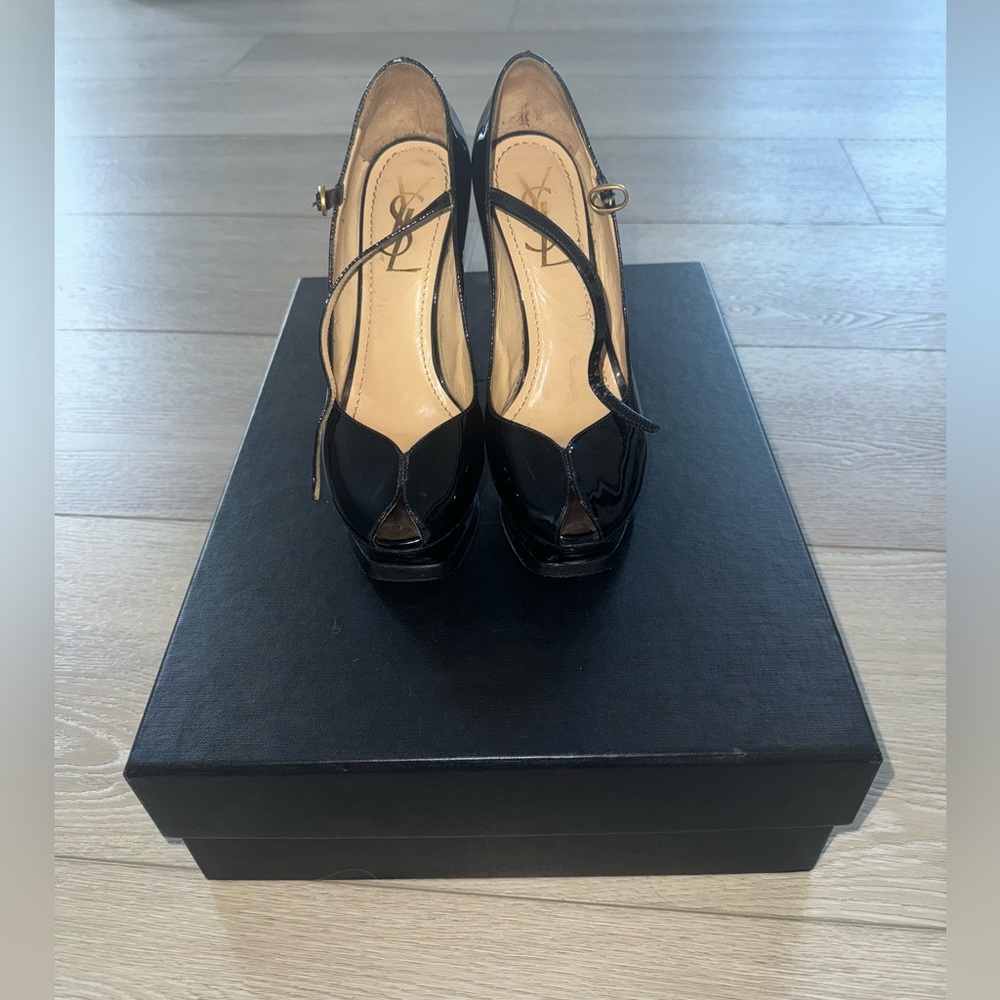 Saint Laurent Black Patent Leather Tribute Too Mary Jane Platform Pumps